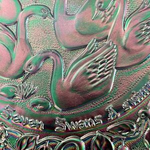 Vintage Christmas Imperial Carnival glass plate # 7 1976 7 Swans A Swmming